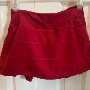 Lululemon Pace Rival Mini Skirt. Color Burgundy Size 2 Reg